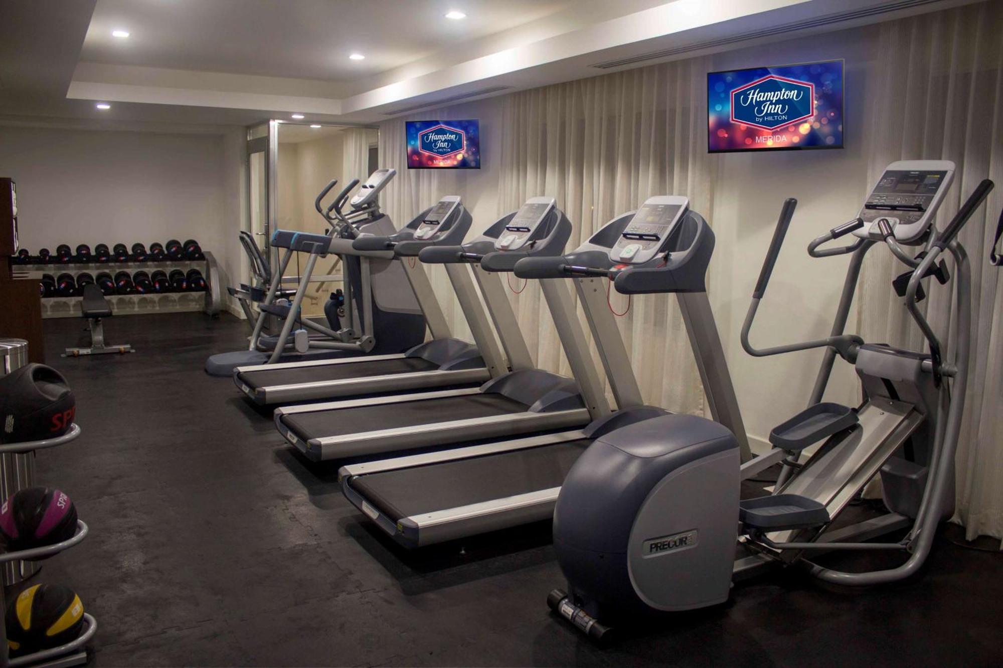 Hampton Inn By Hilton Меріда Екстер'єр фото