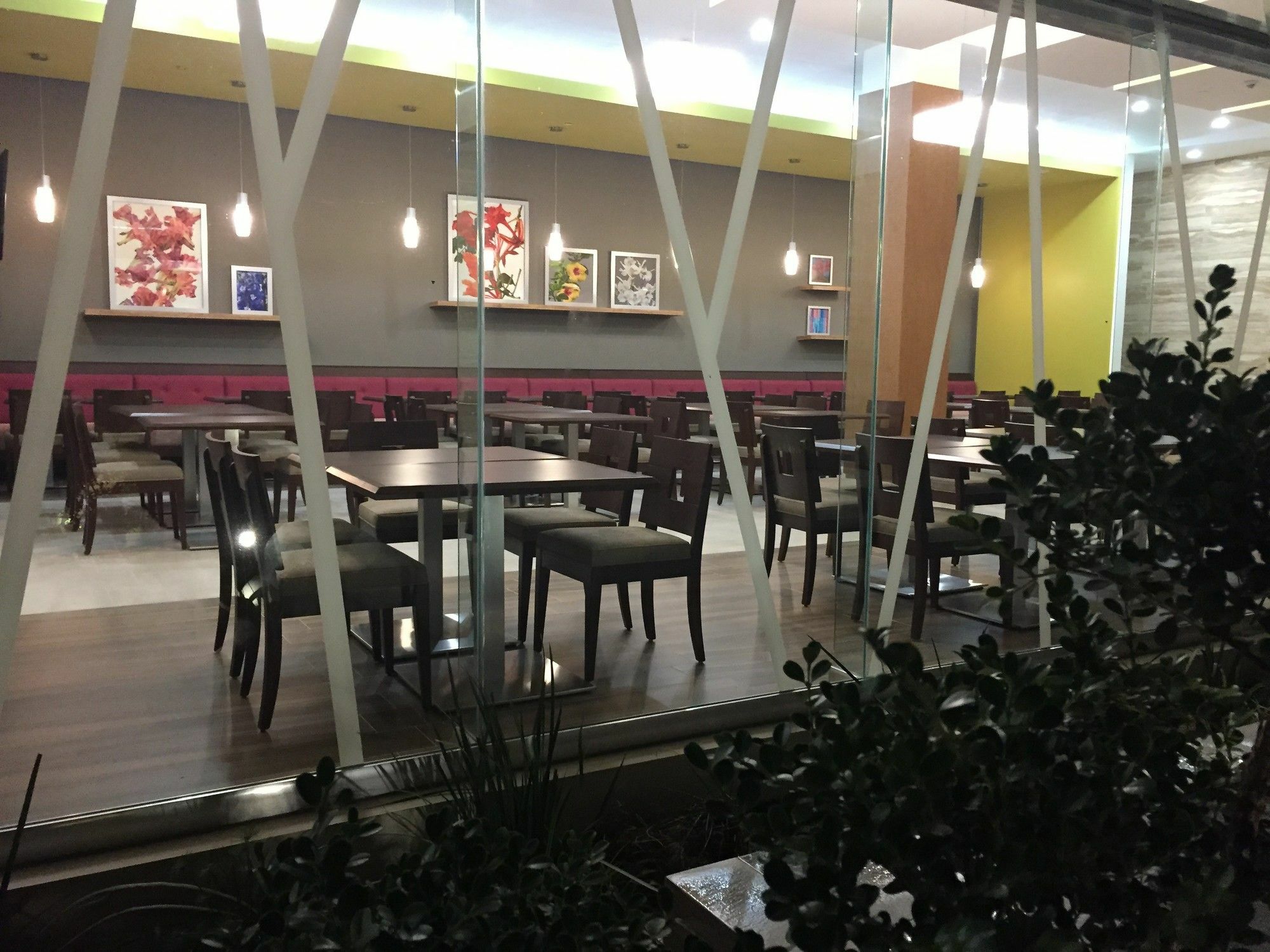 Hampton Inn By Hilton Меріда Екстер'єр фото